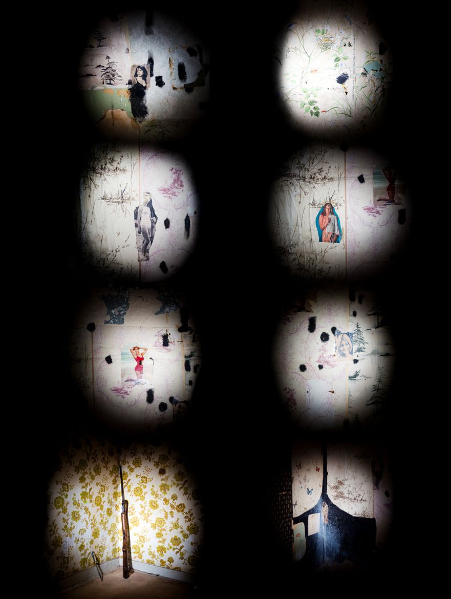 <strong><em>La volière</em></strong>, 2015<br>Caisson lumineux, tirage pigmentaire sur papier backlit, 80 x 60 cm<br>Montage de 8 photographies <em>in situ</em>, détails des murs de l'ancien hôtel de passe